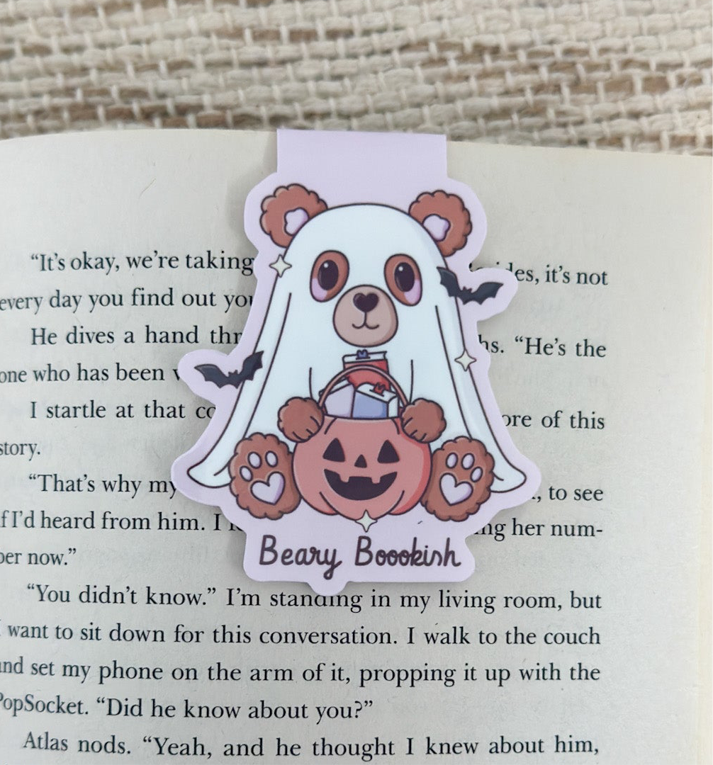 Beary Bookish Ghoul